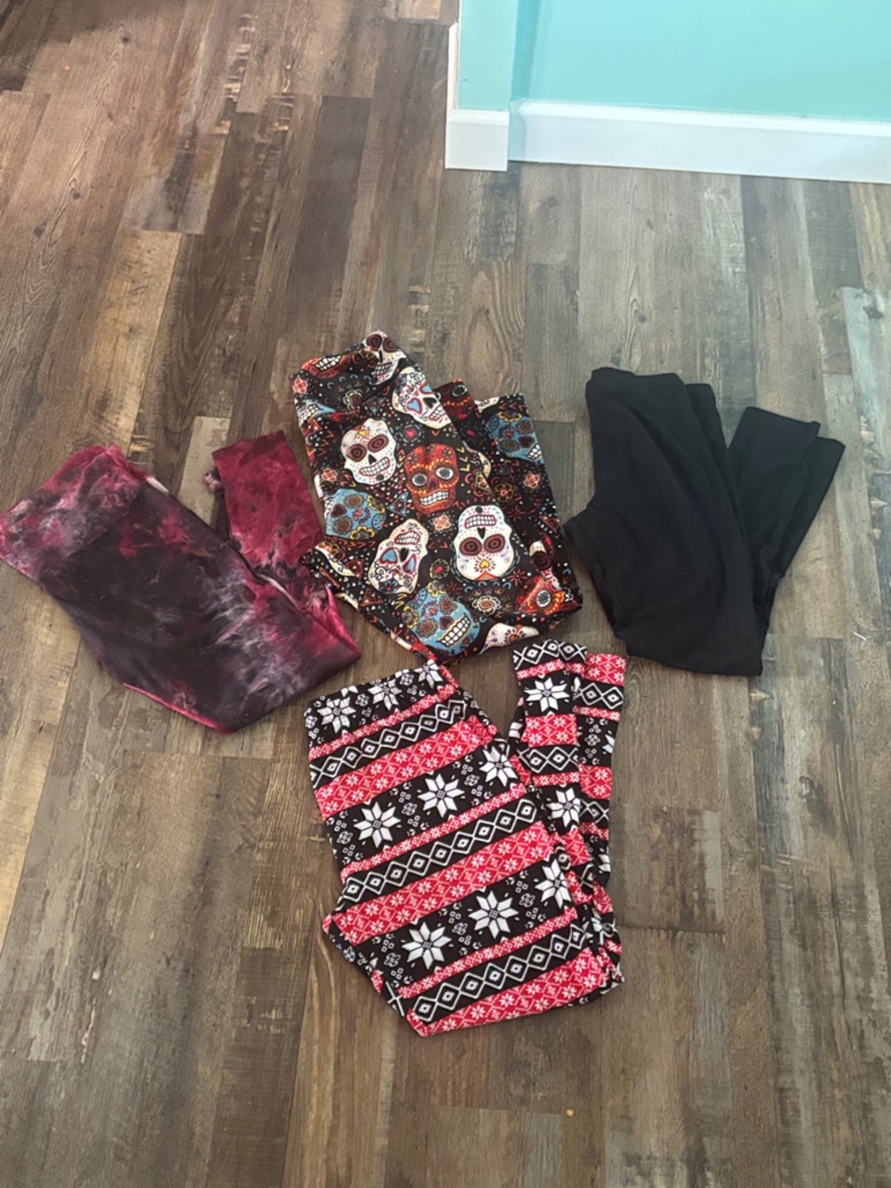 Four pairs of  Leggings
